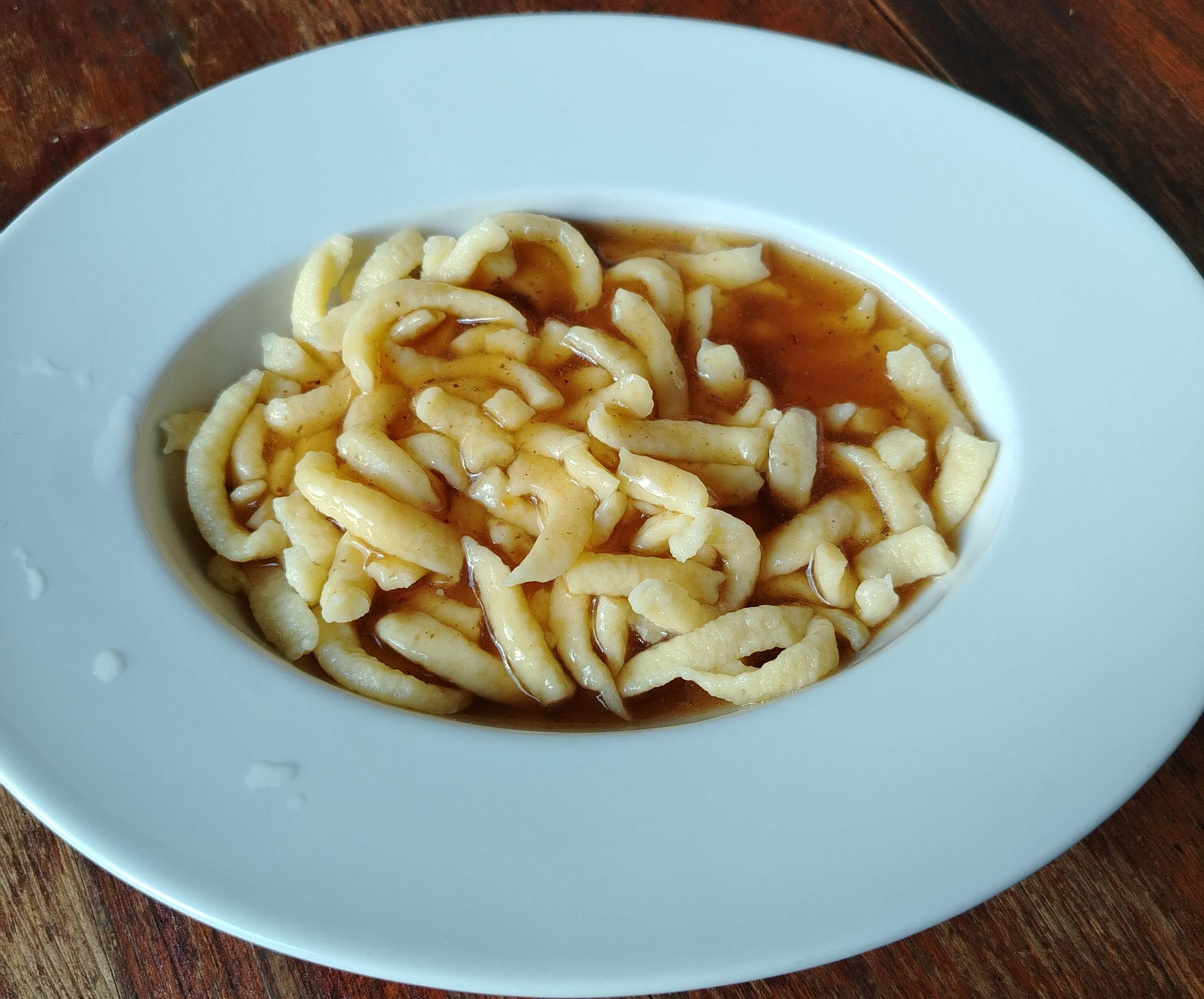 Spätzle mit Soße